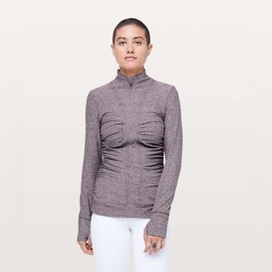 Lululemon Cypress Kiss 1/2 Zip
Heathered Lunar Rock size 6